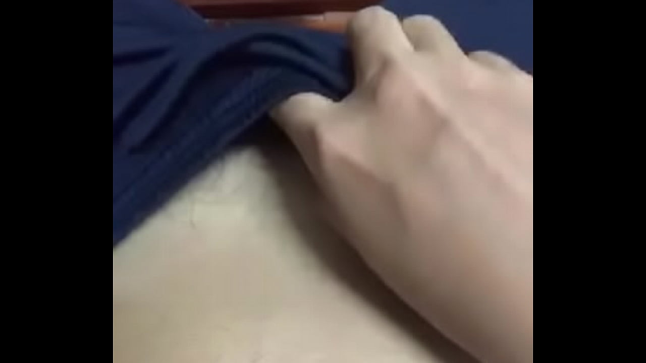 M&ograve; chim bạn xuất tinh trong quan