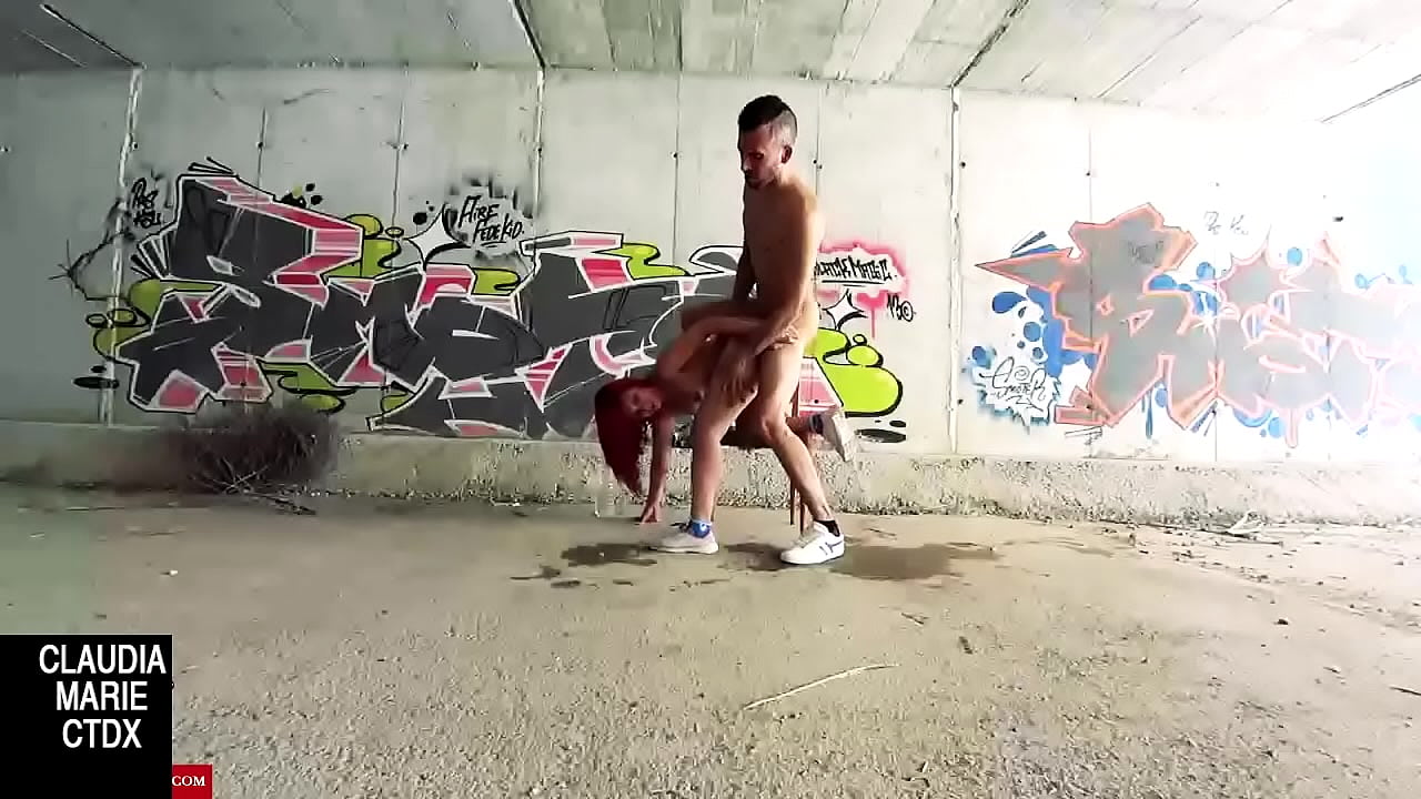 My step cousin fucking. A chair and a tunnel to fuck