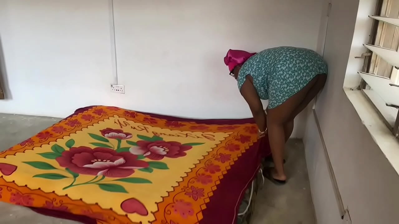 THE STORY OF A MADAM SEDUCING HER HOUSE BOY IN THE ABSENCE OF HER HUSBAND WHO TRAVELED TO ABUJA FOR A BUSINESS TRIP. INCLUSIVE OF BEHIND THE SCENE. WATCH FULL VIDEO ON SHEER. SUBSCRIBE PLEASE FOR MORE