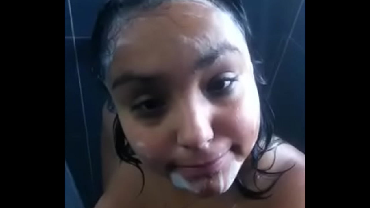 ba&ntilde;andome chicos y chicas