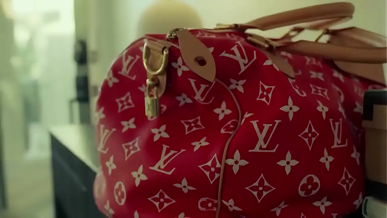 Hollywood - Peso Pluma