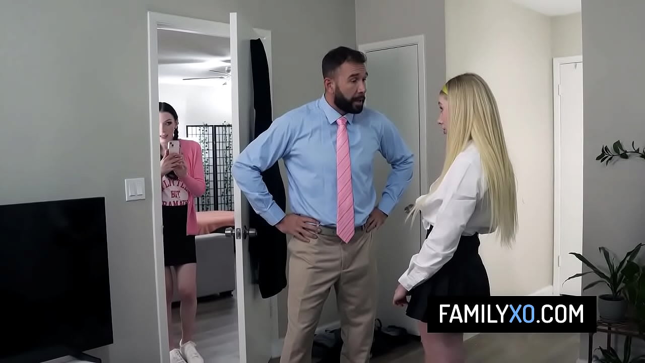 Religious stepfather teach his blonde teen stepdaughter more about sex