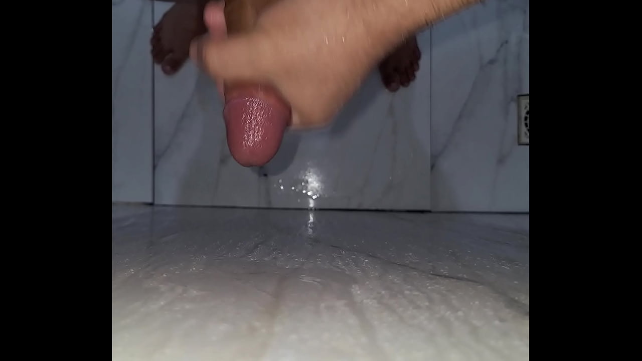 Masturbando no banho