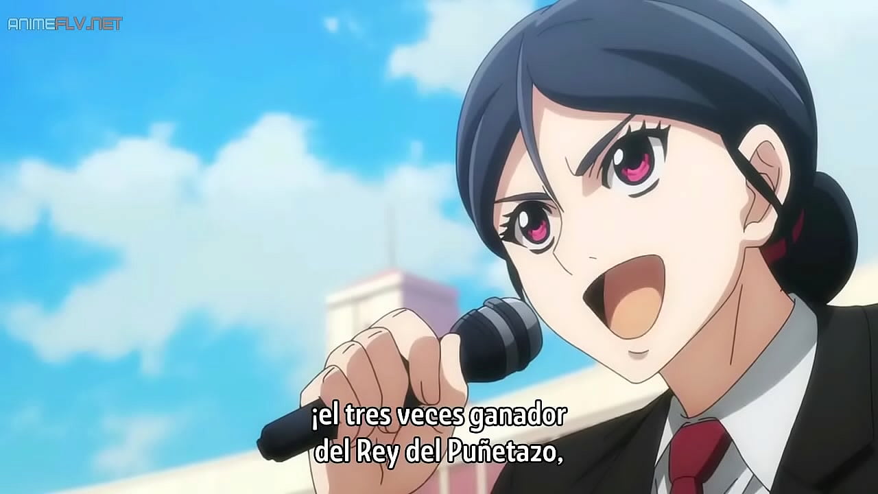 Presentadora big tits huge tits