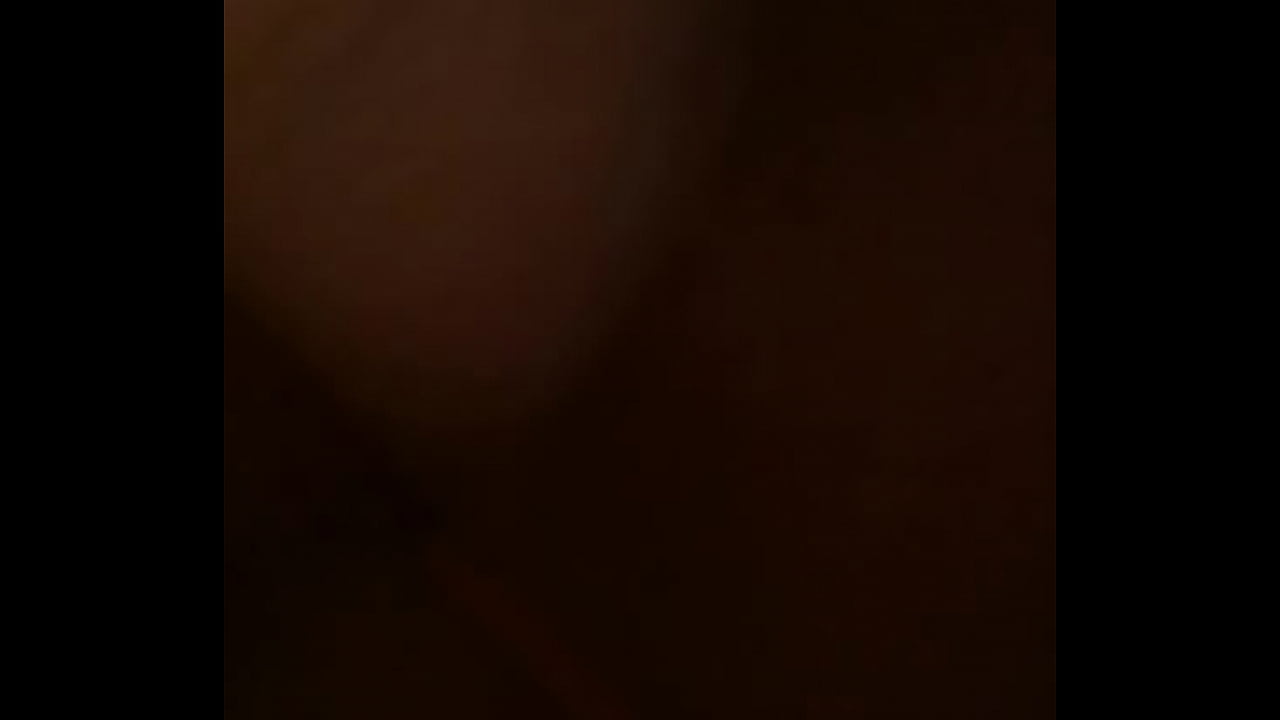 Consolando a la esposa de mi hijo