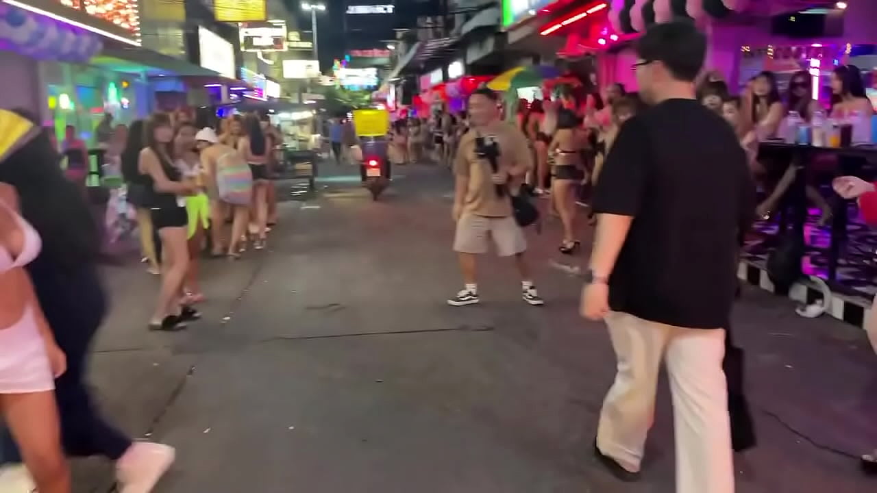 #GoGoGirls #BarGirls #FreelancerLife #ContentCreator #ThirstTrap #HeelsOnPoint #ThongLife #PantyVibes #Fi ...