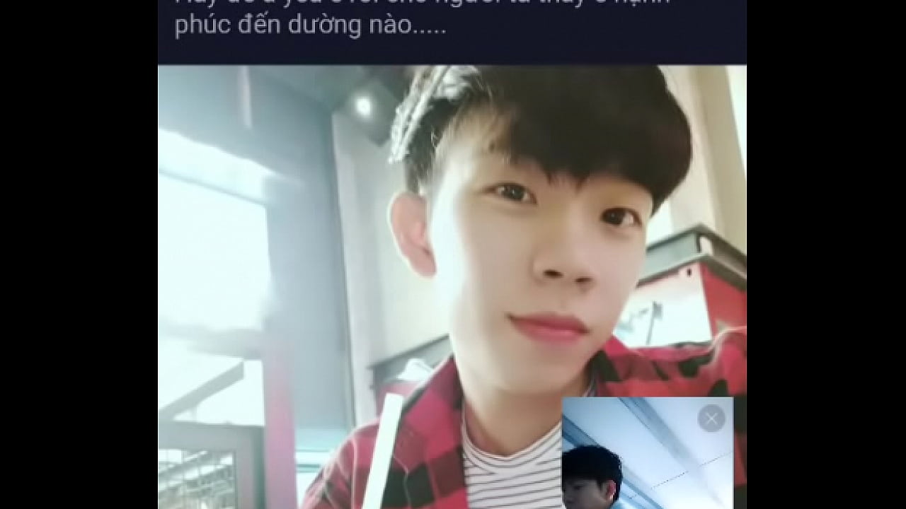 "Viet nam cumming show"