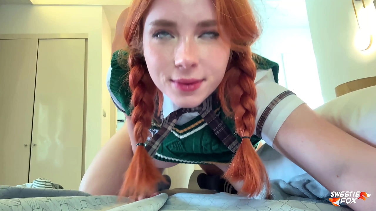 British Student Sucked Off A Stranger In His Car And Invited Him Home To Fuck And Film it On Her Phone - Sweetie Fox