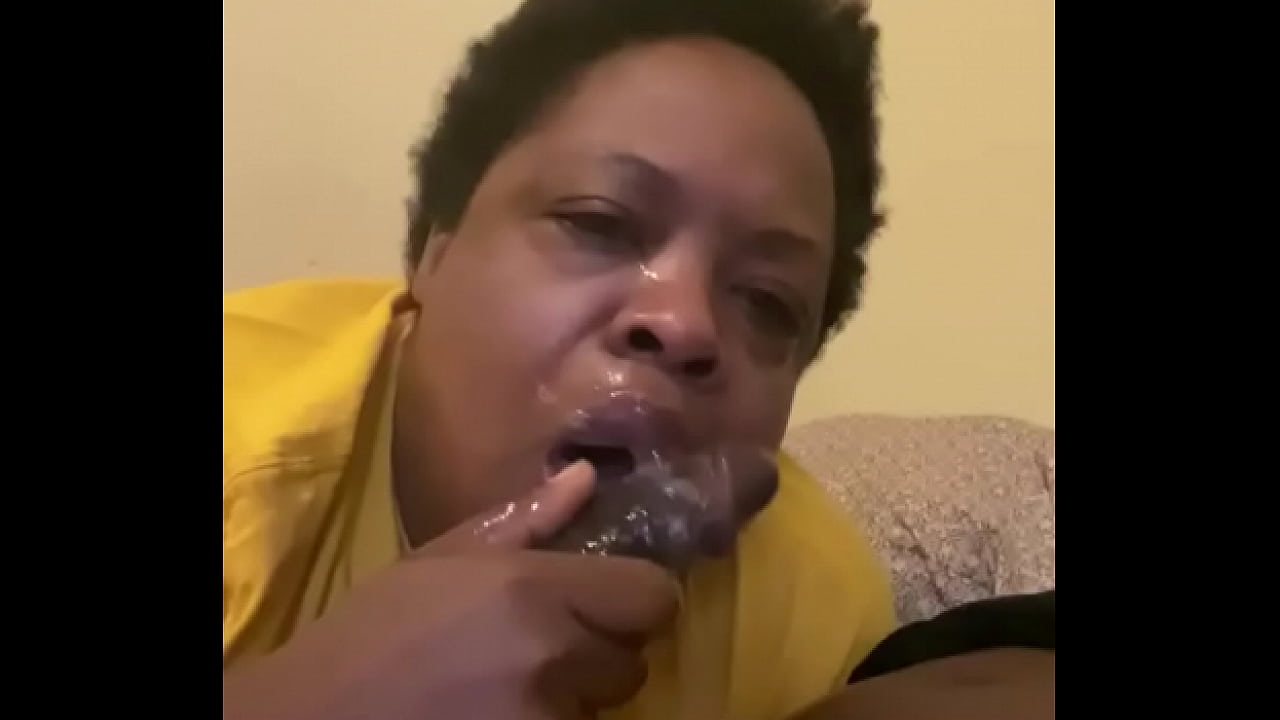 Milf has oral fixation