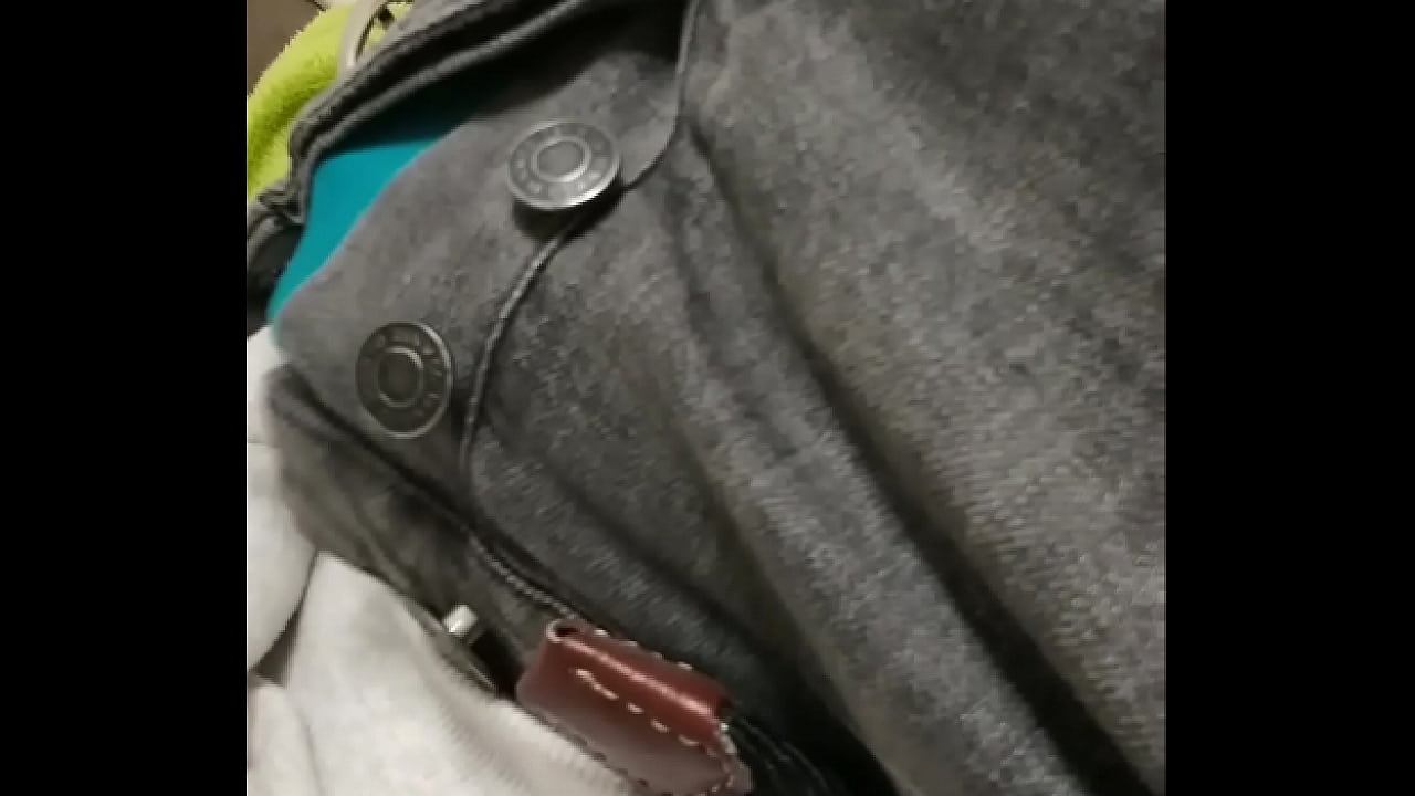 My first viddeo, if you want me to upload videos and encourage me to upload solo