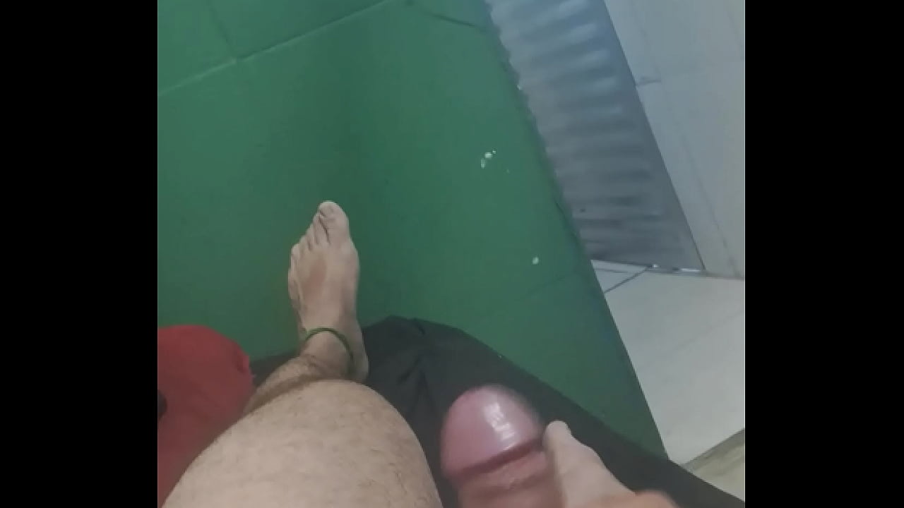 Kleber Gozando - gozei pensando nos peit&otilde;es da Stefani