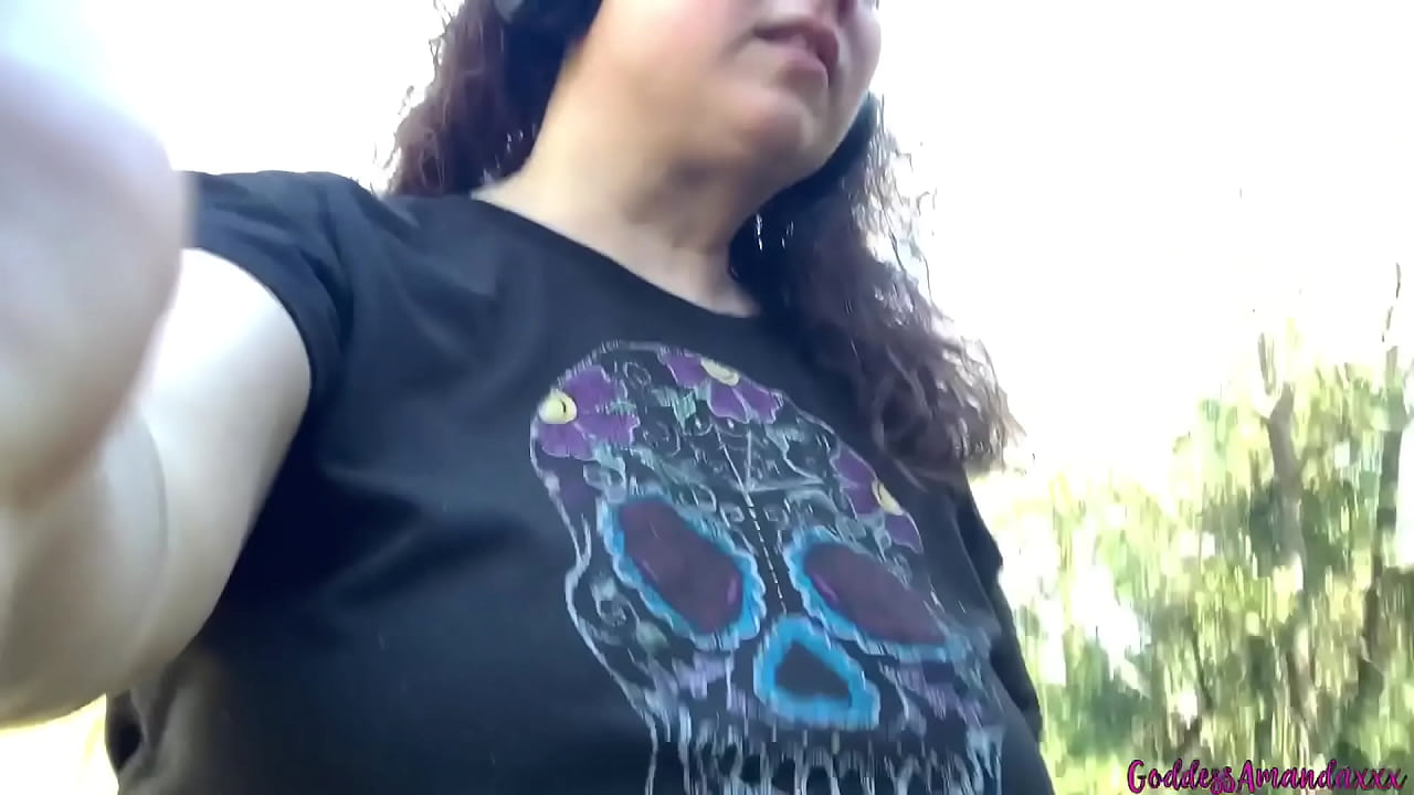 Big tits bounce, peeing, and sweaty barefeet