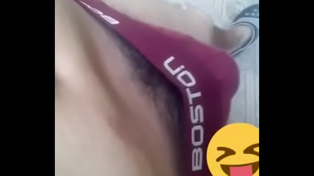 Aburrido En Casa sin nadie que me dee cari&ntilde;o