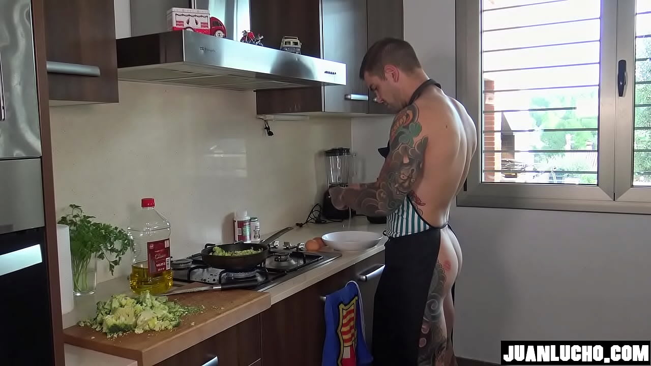 Cooking and Fapping by Juan Lucho