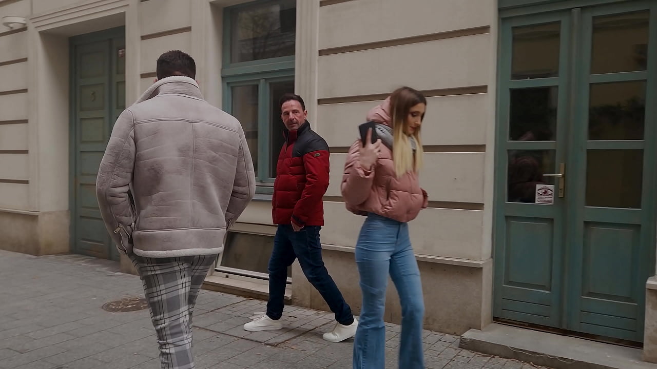 Young 19 years tourist this is fucked by two porn actors and takes this first DP ATP 2ONE1