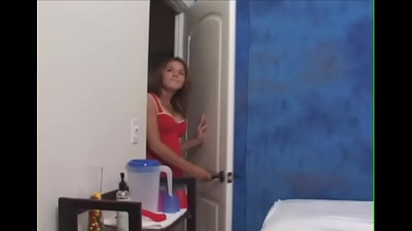 Supple angel enjoys insertion