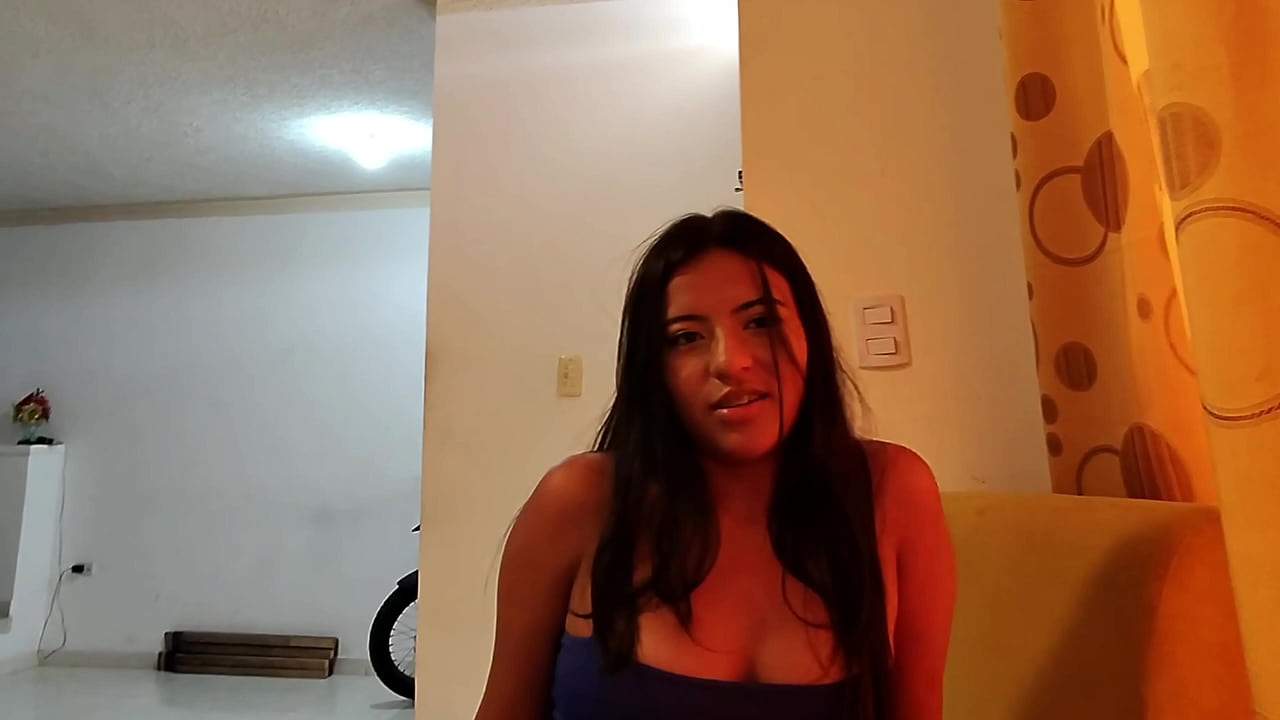 trabajadora del gobierno recibe de mi leche