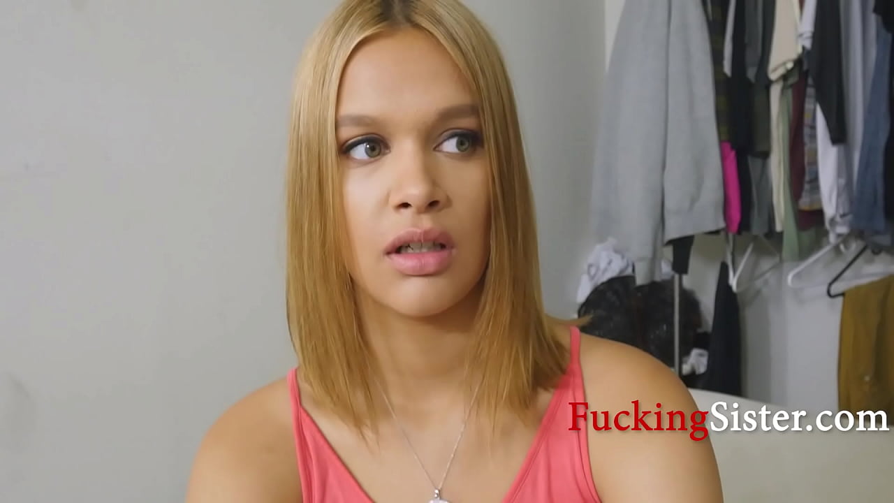 Idiot Step Sis Gets Bad Advice From Horny Brother - Kendall Kross