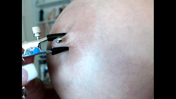 Tattoo MILF Anna Bell Peaks Fucks Her MILF Pussy