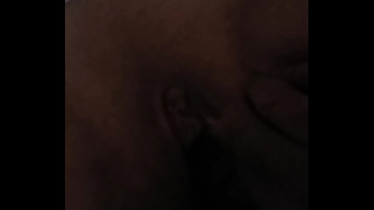 Colon getting played with