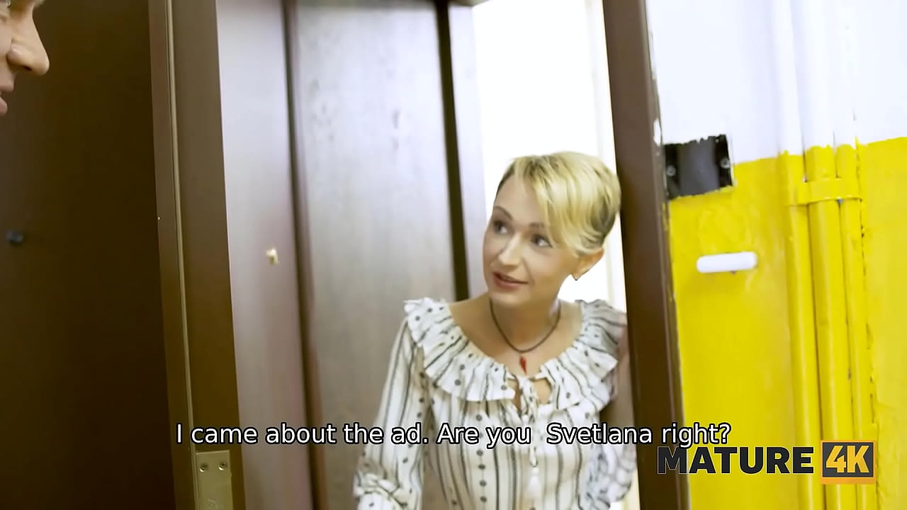 MATURE4K. Lustful blonde mature enjoys time with future tenant on big bed