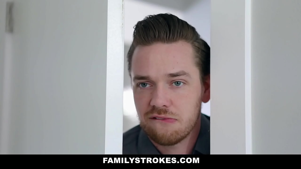 Team Skeet - Stepsister seduce and fucks her stepbro