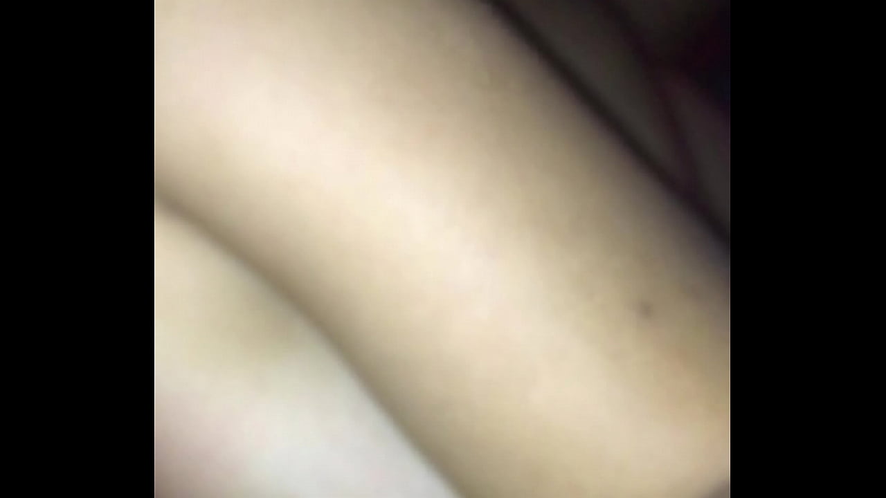 La despierto y a cojer