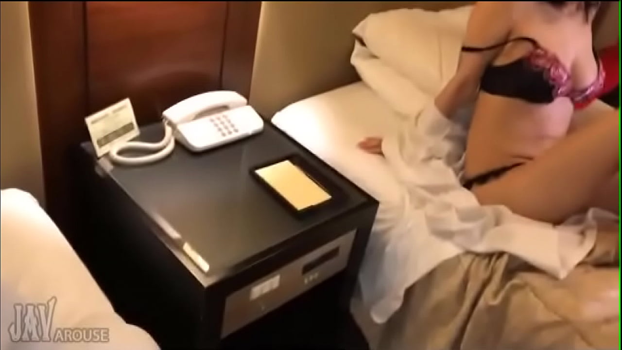 Show off friends sex