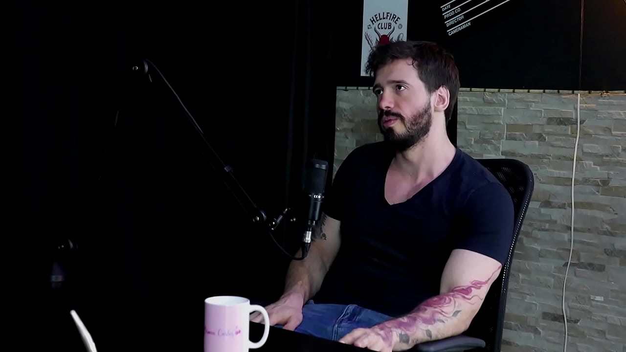 O medo do pau n&atilde;o subir na grava&ccedil;&atilde;o, gravou pouco porn&ocirc; gay, faz terapia, e o fetiche louco... - Arthur Aily (SHEER/RED)