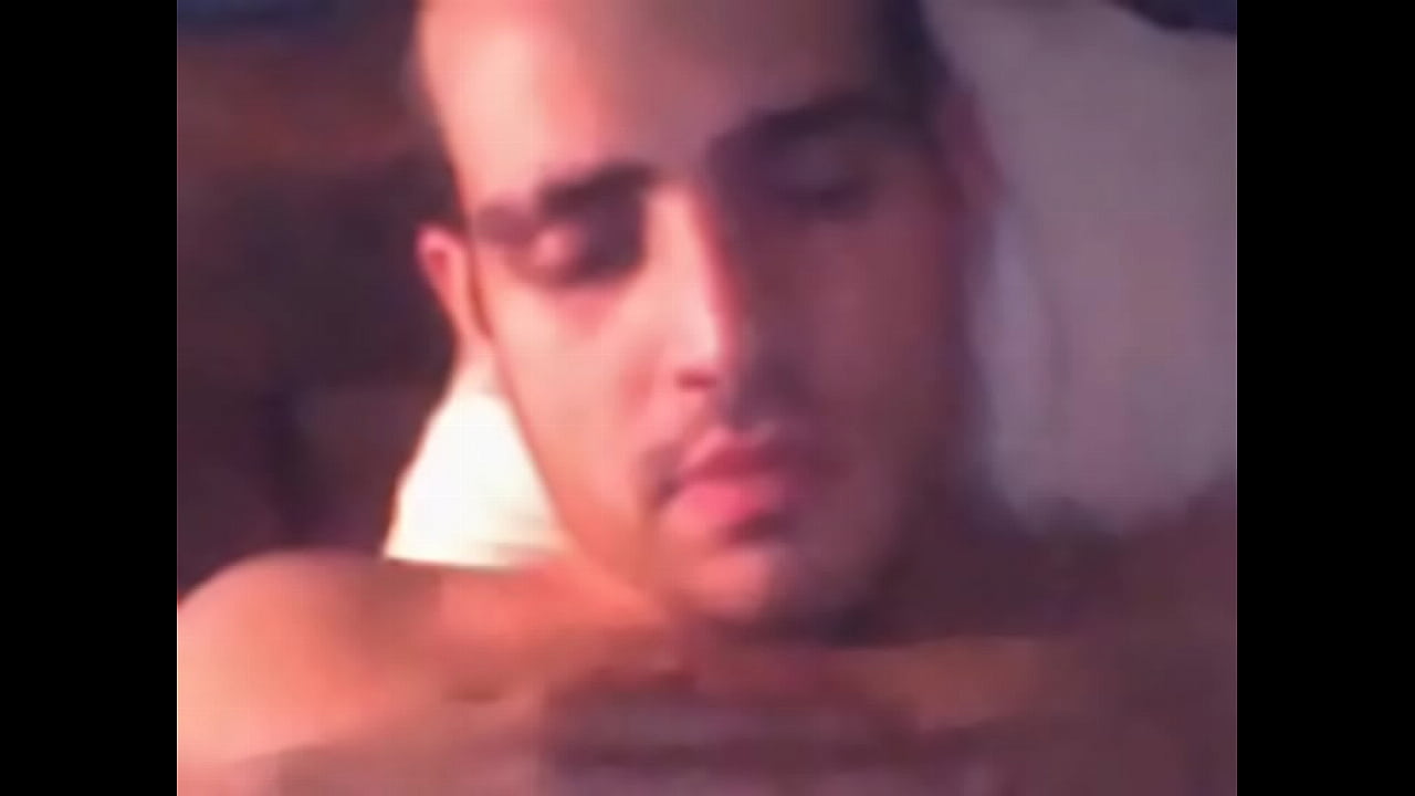 luis-olavarrieta-actor-venezuela-msn-web-cam-paja-gay