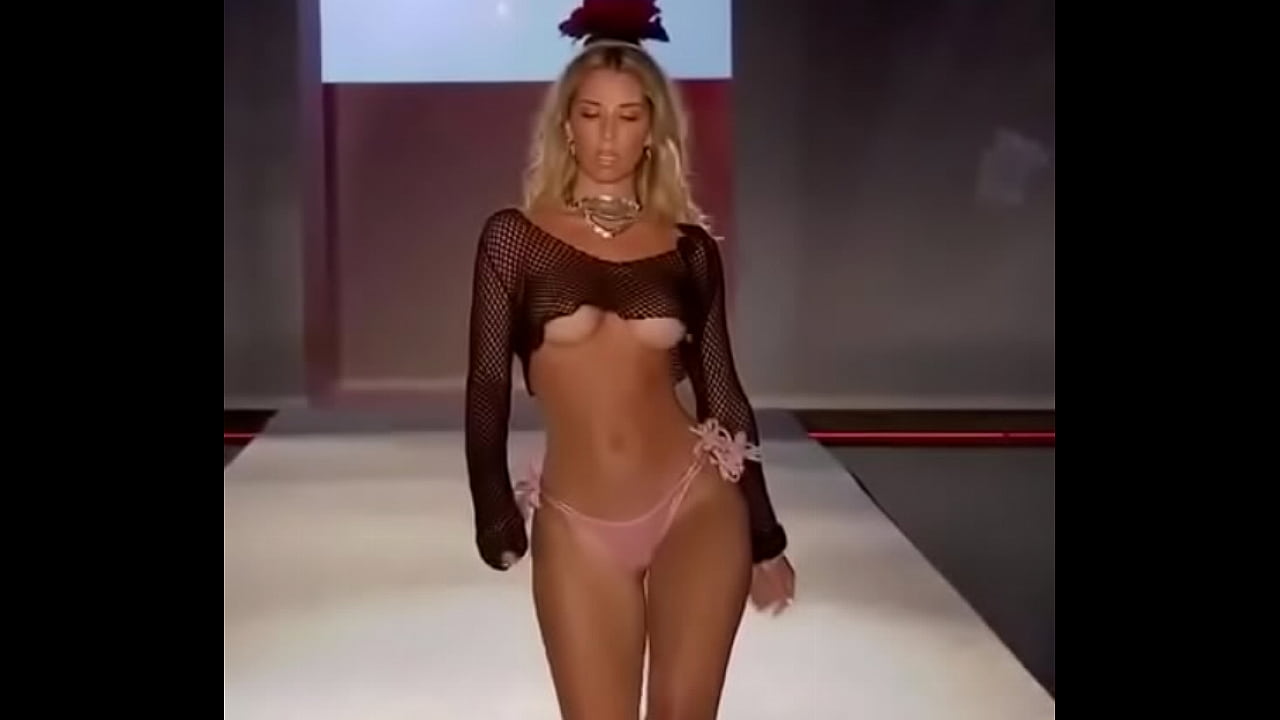 551A2969-BEB7-41E6-9D01-7C2338029798.MOV