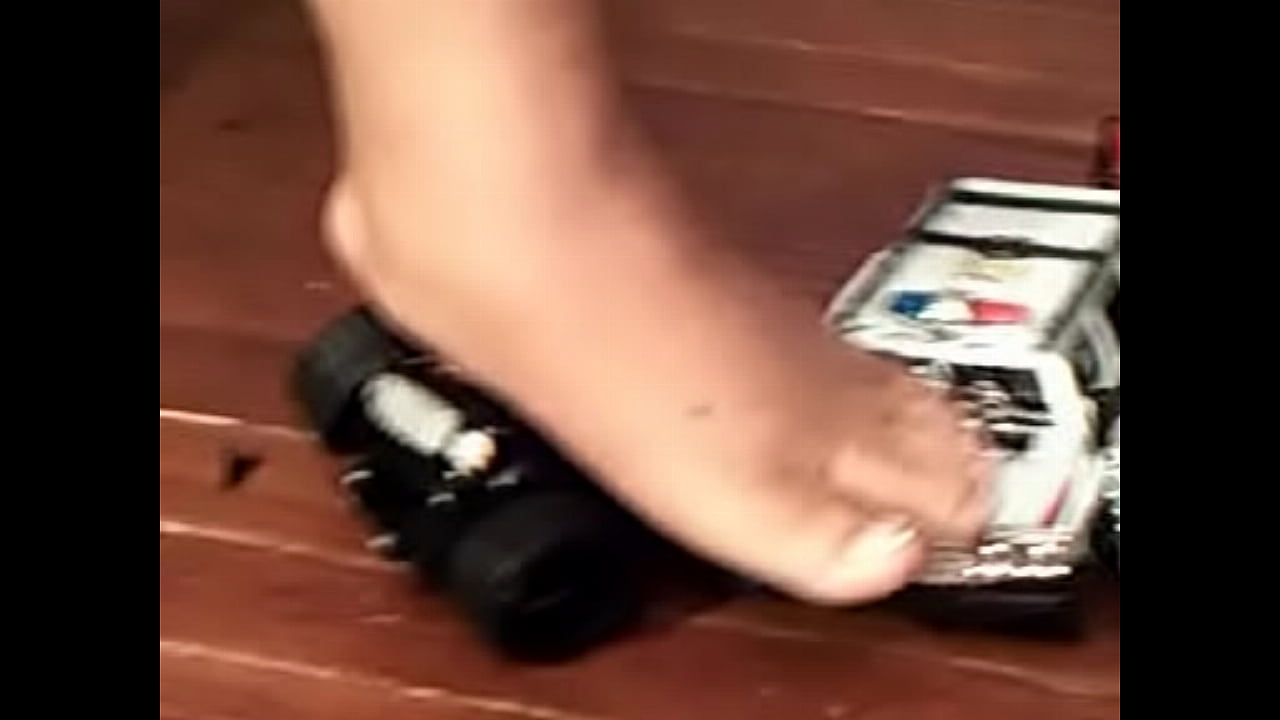 Mz. Butterscotch 3 Car Crush