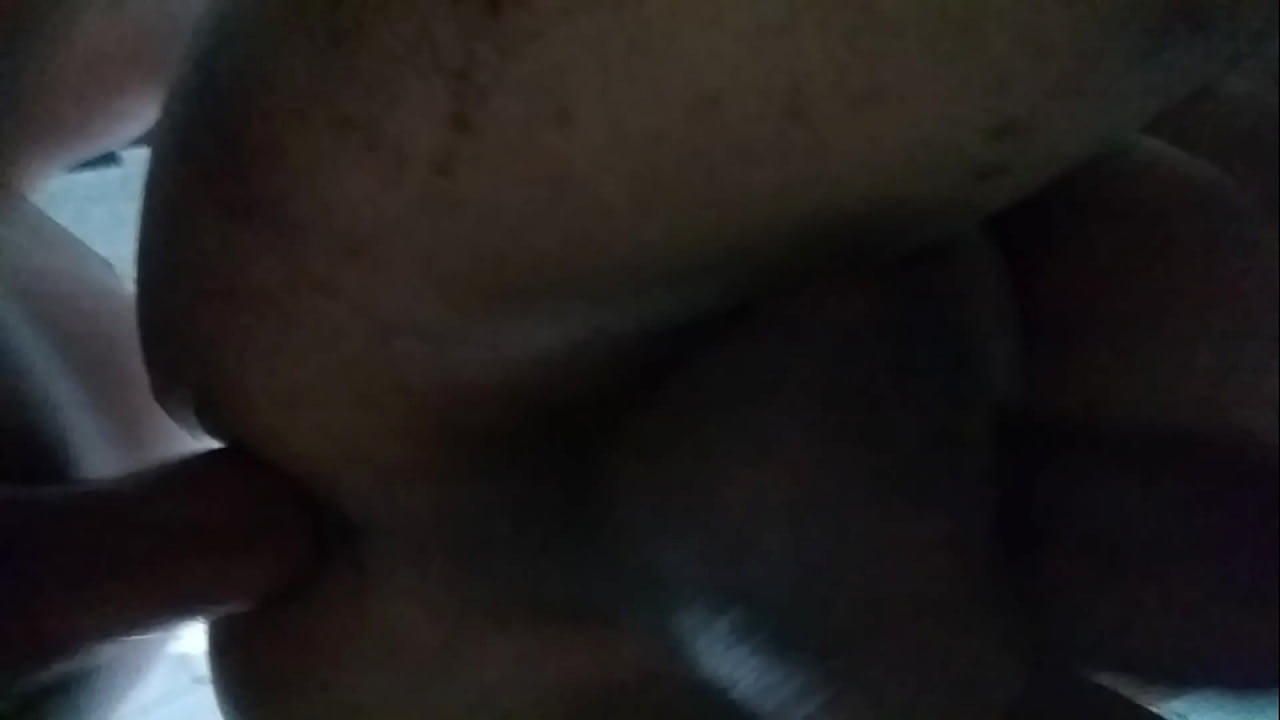 fode mete forte p&otilde;e e tira