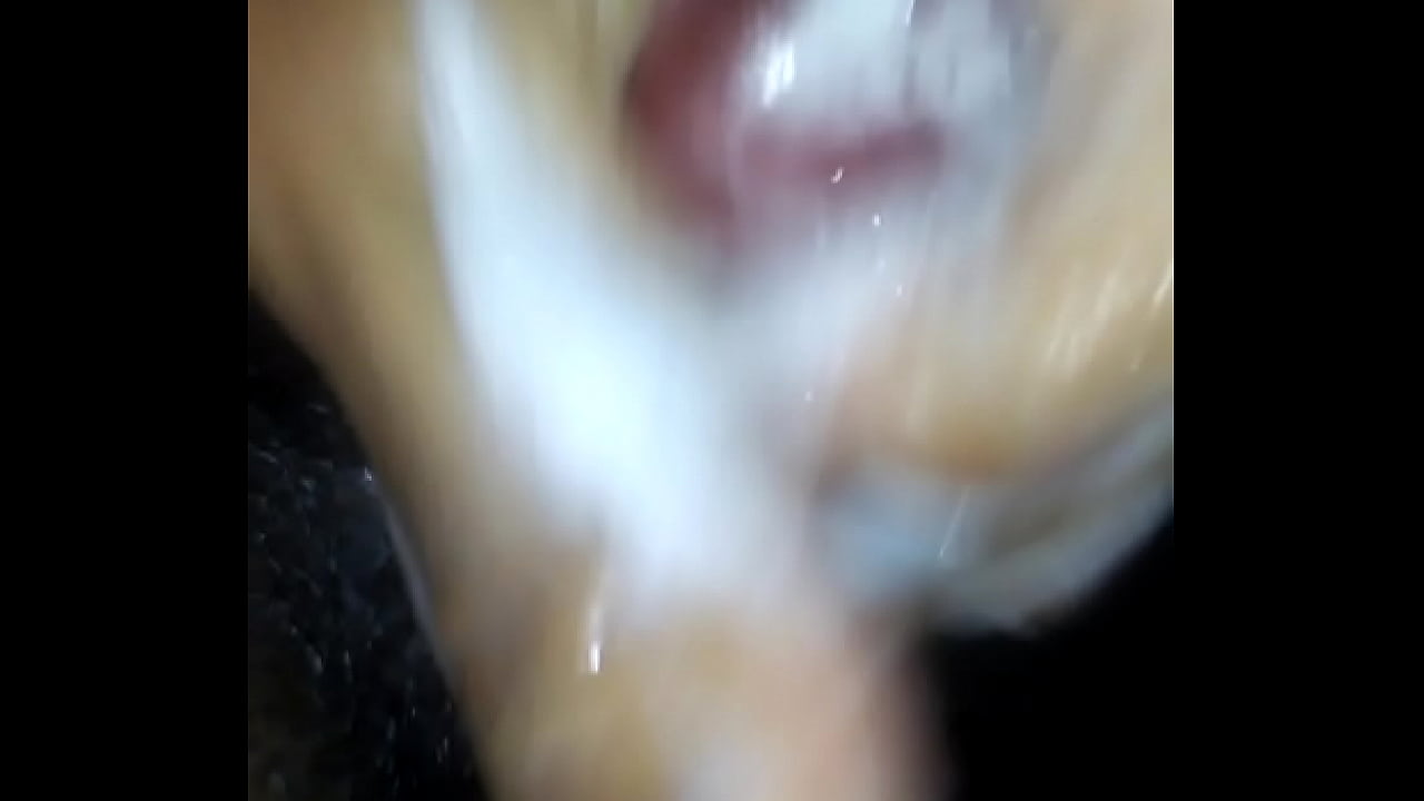 Rica paja venezolano activo