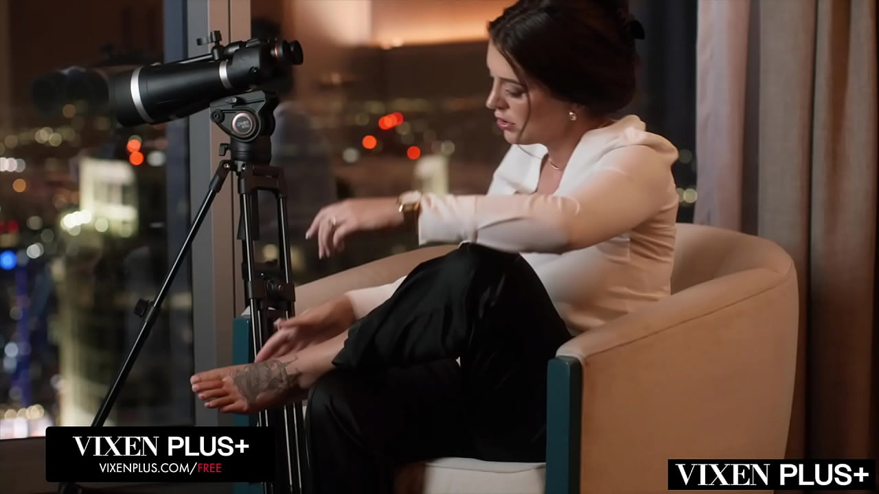 An agent alone on a stakeout receives some much needed company.