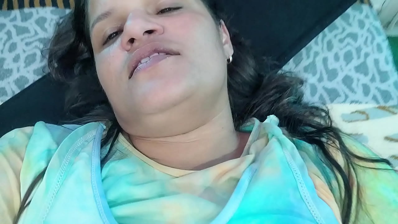 Esposa de um cuckold.  Me procura nas redes Paty Bumbum