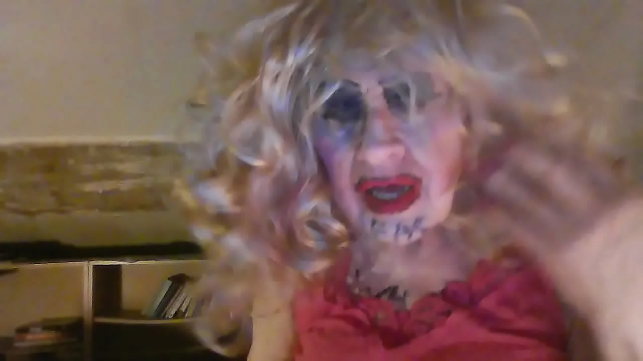 Is a Big, Black 8 Inch Dildo a Substitute For Reality? CD Sub Slut Sarah Finds Out, Masturbates, Smokes