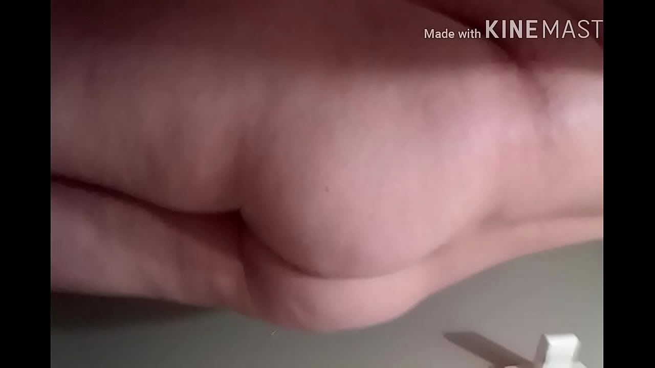 shaking my little butt