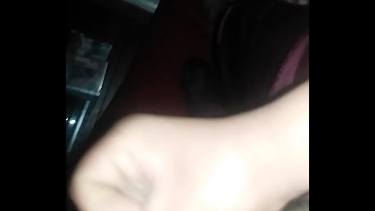 JALANDOMELA PENSANDO EN MI VECINA MADURA