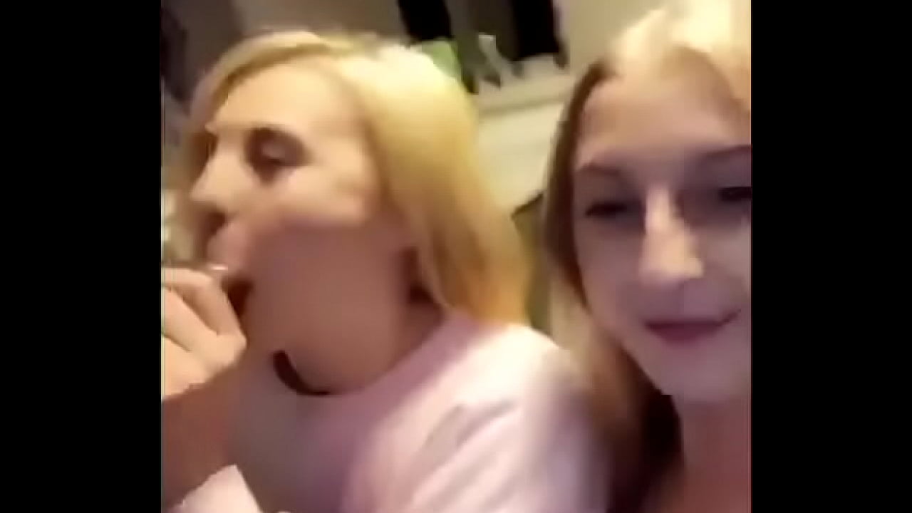 Elle suce des grosse bite quand leur parent ne sont pas la