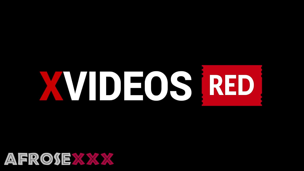 Le cul que tu veux baiser, un ami est rentr&eacute; &agrave; la maison avec ma chienne pour un trio