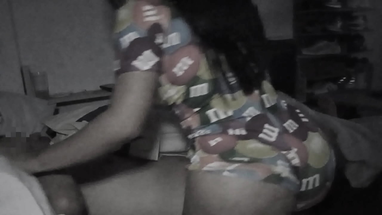 ME COGE MI MADRASTRA CUANDO ESTOY EN LA CAMA