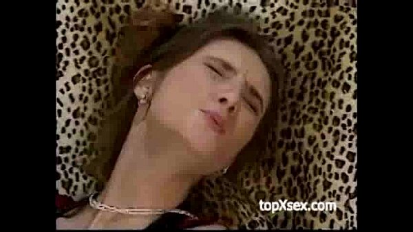 Lesbian maid fucks her female boss -part2-