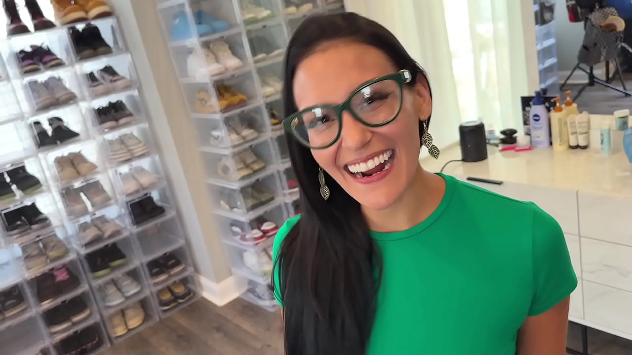 Nerdy Stepsis Jade Green Wants To Try Out For Porn with Teddy Tarantino