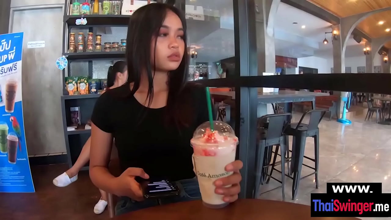 Cute amateur asian girlfriend POV blowjob and doggystyle fuck