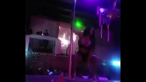 Puta chichona bailando en dulce mamitas durango