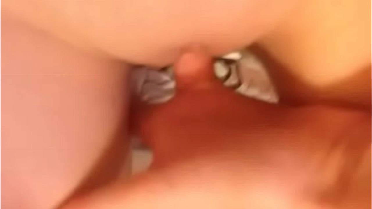 reanna fingers herself