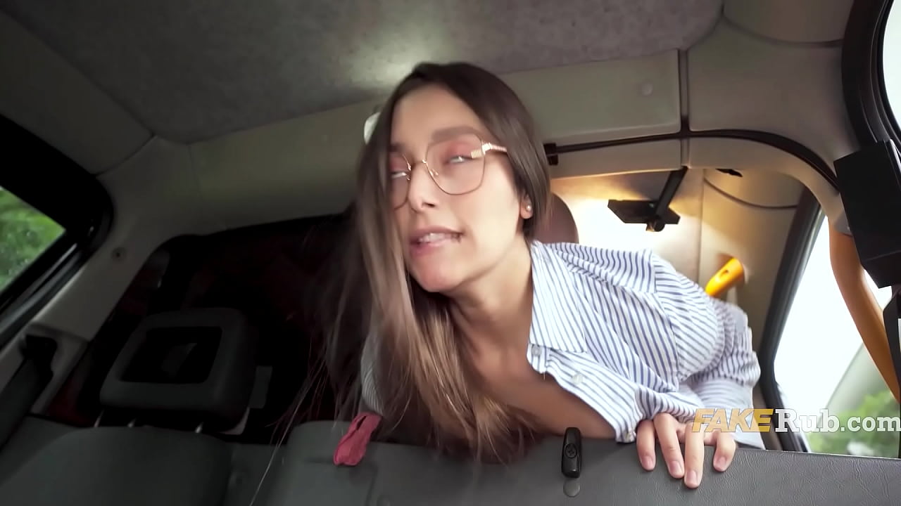 Most Beautiful Italian Girl Simps Over The Fake Cabbie Man