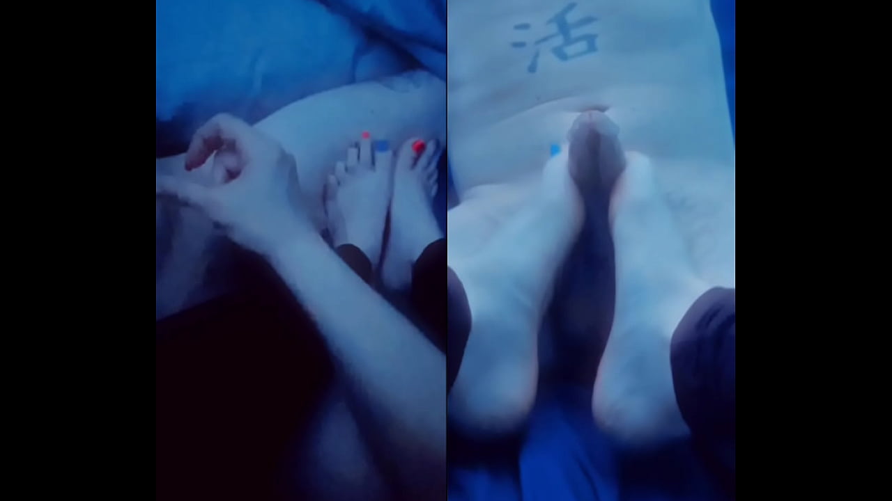 Prettyfeetelite - Barefoot Goddess Twinkletoes - Cuck Footjob