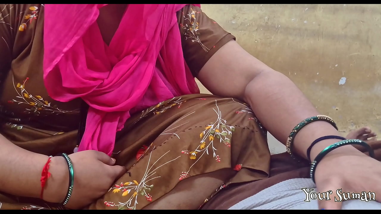 Stepmom asked stepson to help her with pussy tight and fuck her pussy hard